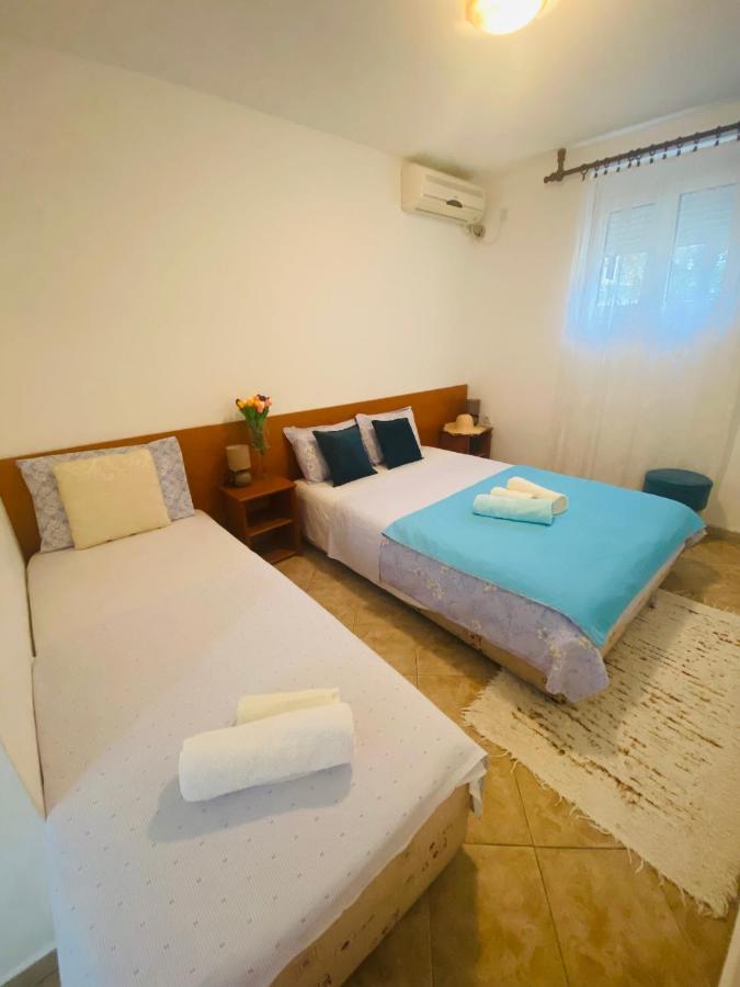 Miomir Perazic Apartments Petrovac Εξωτερικό φωτογραφία