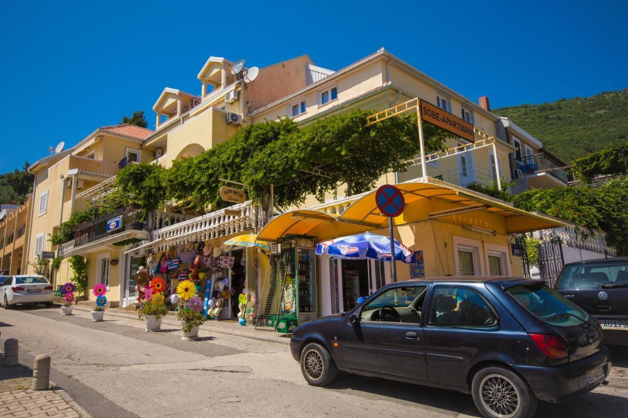 Miomir Perazic Apartments Petrovac Εξωτερικό φωτογραφία
