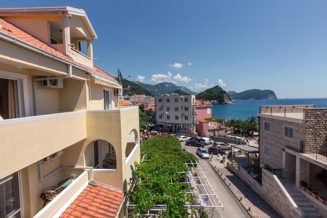 Miomir Perazic Apartments Petrovac Εξωτερικό φωτογραφία